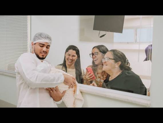 Parto Cesárea de Nascimento Ana Amélia