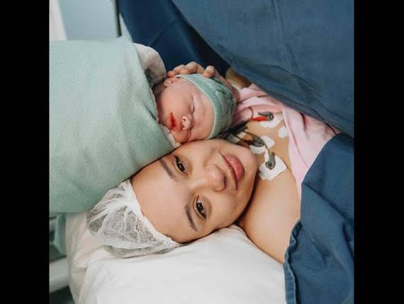 Parto Cesárea de Nascimento Leonardo