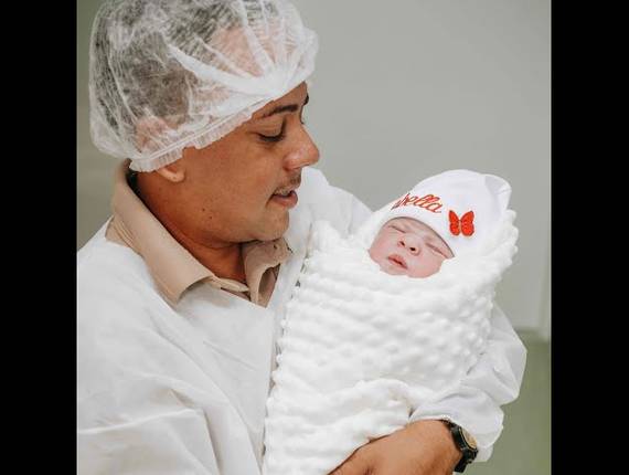 Parto Cesárea de Nascimento Isabella