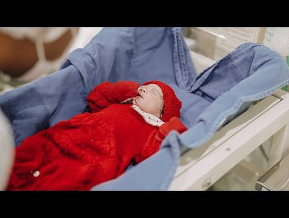 Parto Cesárea de Nascimento Rebeca