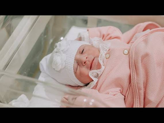 Parto Cesárea de Nascimento Beatriz