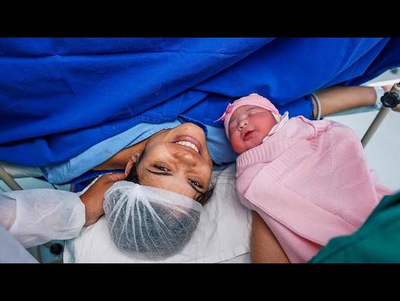 Parto Cesárea de Nascimento Maria Júlia