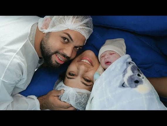 Parto Cesárea de Nascimento Samuel 