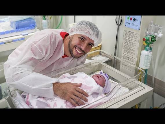 Parto Cesárea de Nascimento Maria Liz