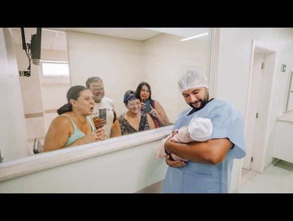 Parto Cesárea de Nascimento Eloá