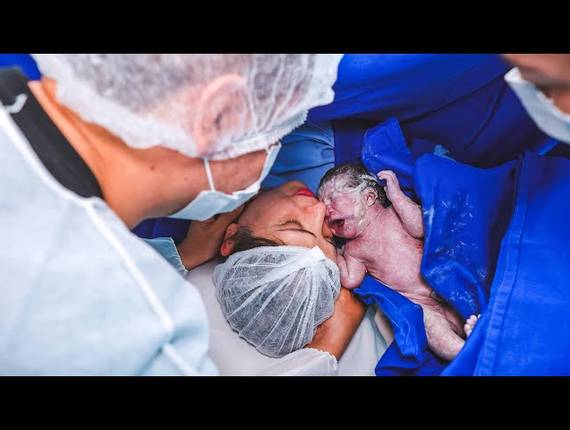 Parto Cesárea de Nascimento Heitor 