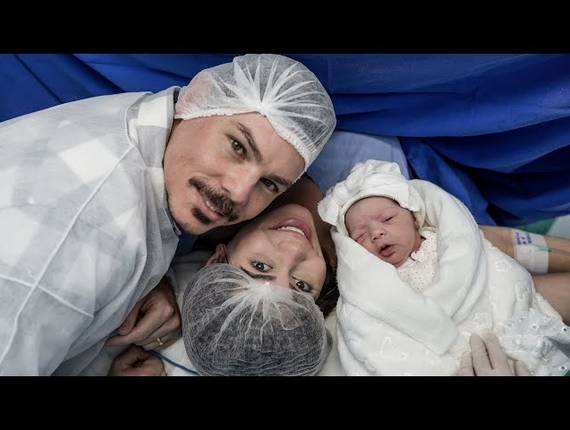 Parto Cesárea de Nascimento Melissa