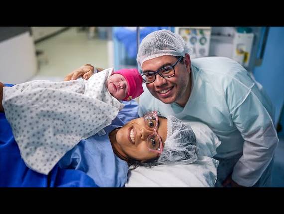 Parto Cesárea de Nascimento Esther 