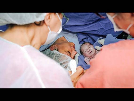 Parto Cesárea de Nascimento Eloá