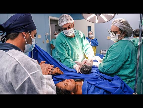 Parto Cesárea de Nascimento Davi