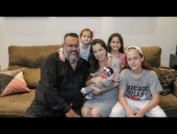 Parto Cesárea de Nascimento Serena Liz