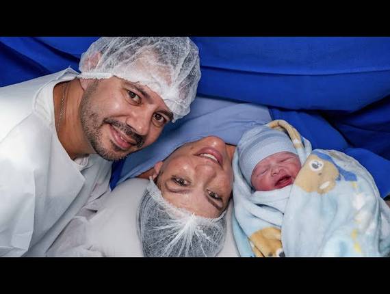 Parto Cesárea de Nascimento Caetano