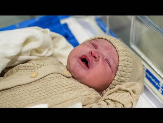 Parto Cesárea de Nascimento Bernardo