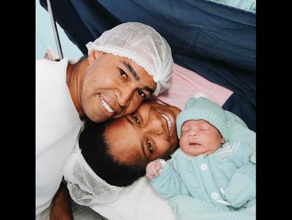 Parto Cesárea de Nascimento Valentin