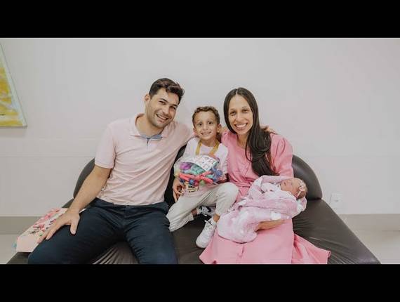 Parto Normal de Nascimento Cecília