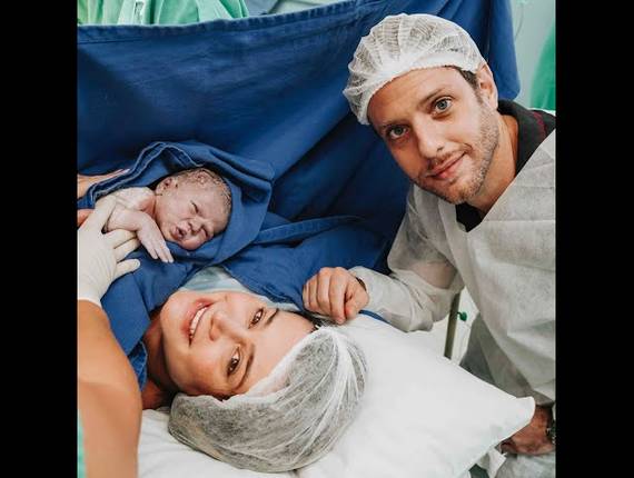 Parto Cesárea de Nascimento Sophie