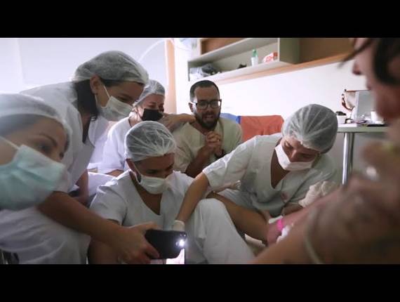 Filmes de Parto de Vídeo de Parto Normal - Nascimento de Ariel - Perinatal Laranjeiras RJ