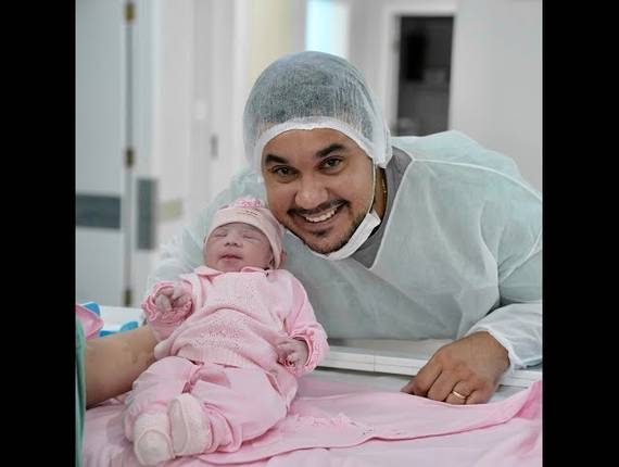 Parto Cesárea de Nascimento Luisa