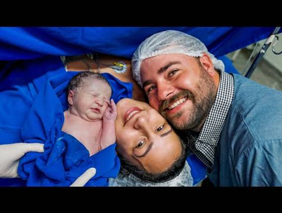 Parto Cesárea de Nascimento Maria Helena