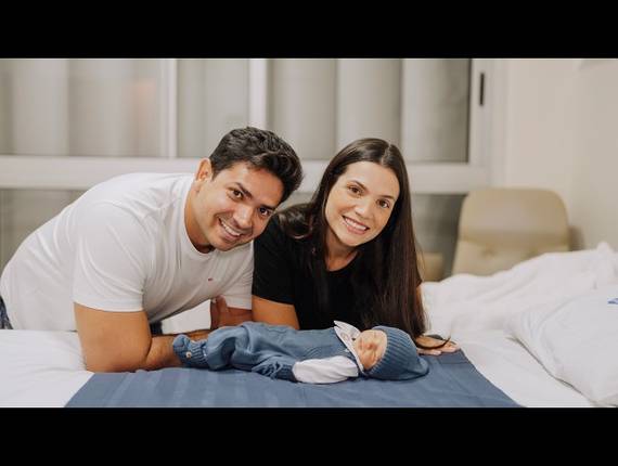 Parto Cesárea de Nascimento Ravi