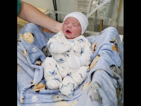 Parto Cesárea de Nascimento Samuel