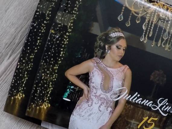 Álbuns de Álbum 15 anos - Juliana Lins