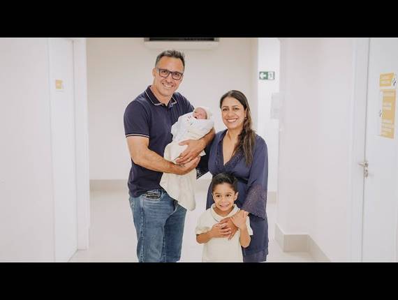 Parto Cesárea de Nascimento Helena