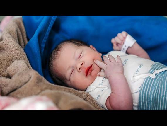 Parto Cesárea de Nascimento Betina 