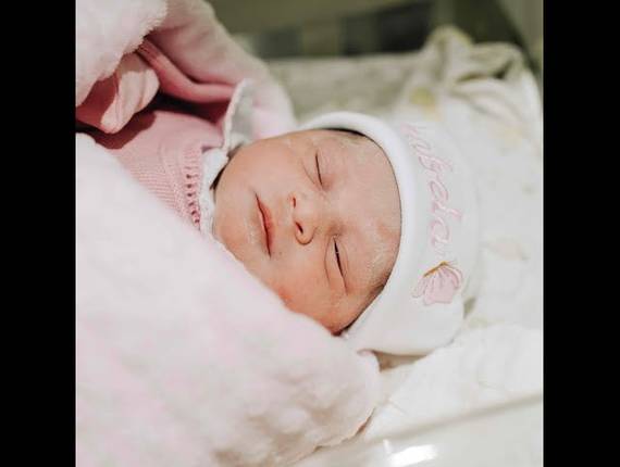 Parto Cesárea de Nascimento Isabela