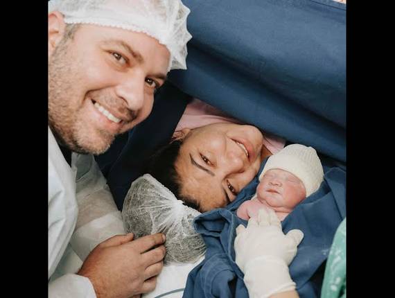 Parto Cesárea de Nascimento Anthony