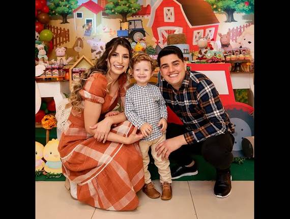 Parto Cesárea de 2 Anos  Anthony`