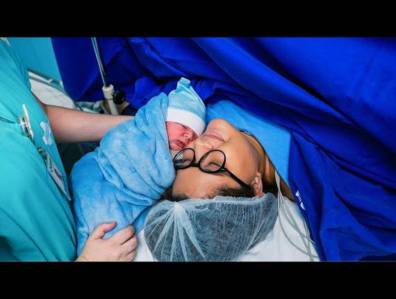 Parto Cesárea de Nascimento Henrí 