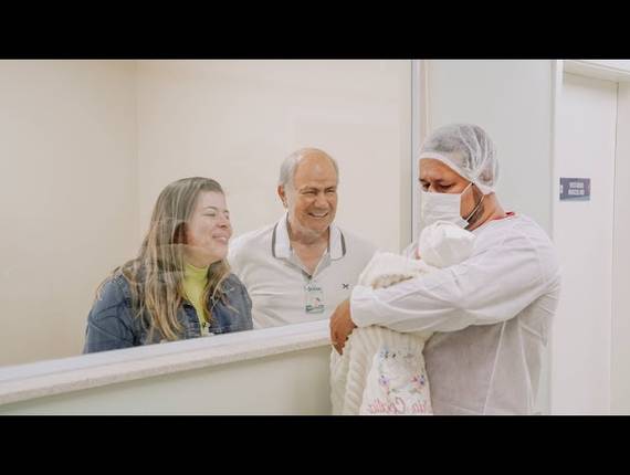 Parto Cesárea de Nascimento Maria Cecília