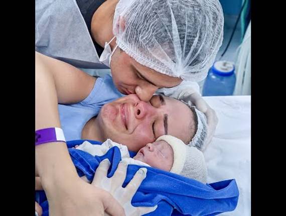 Parto Cesárea de Nascimento Kalel