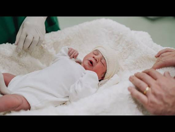 Parto Normal de Nascimento Stela