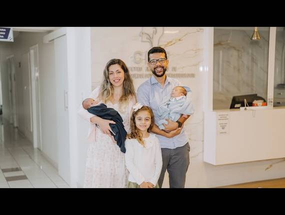 Parto Cesárea de Nascimento Gabriel e Miguel