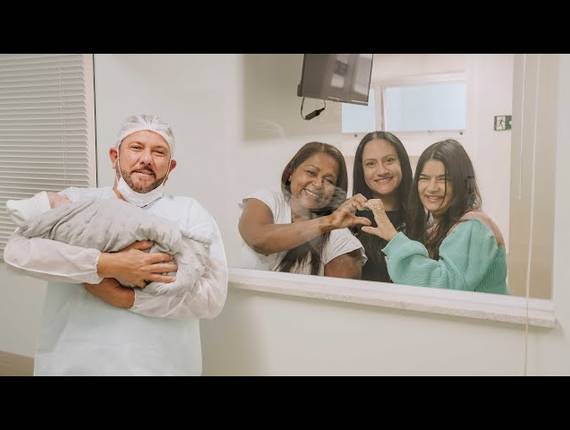 Parto Cesárea de Nascimento Vicente