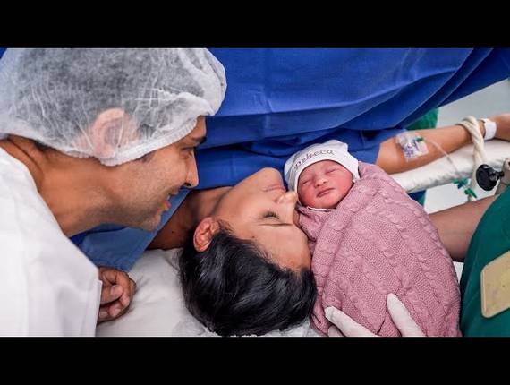 Parto Cesárea de Nascimento Rebeca 