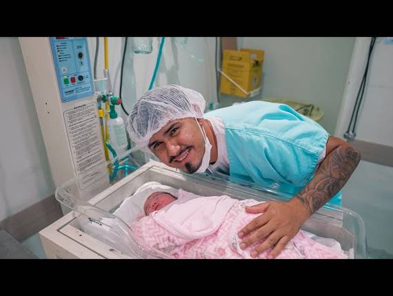 Parto Cesárea de Nascimento Helena 