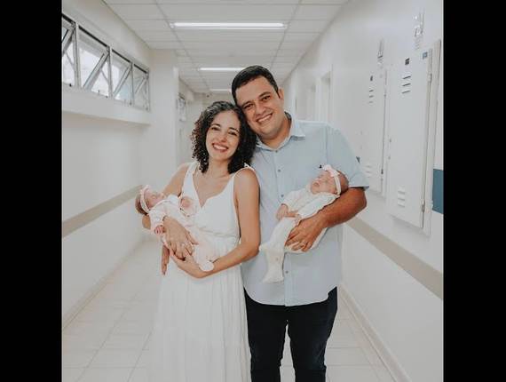 Parto Cesárea de Nascimento Maria e Luiza