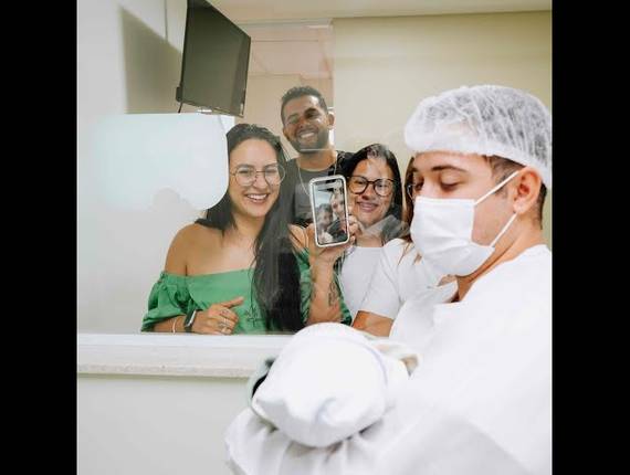 Parto Cesárea de Nascimento Henrique