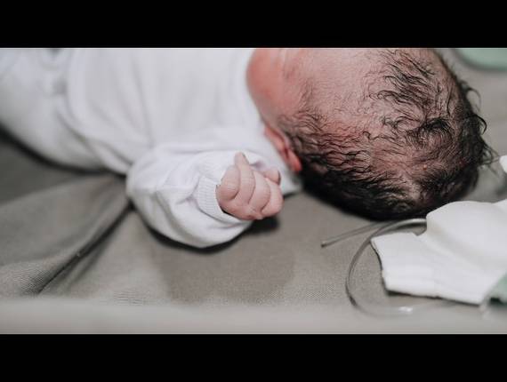 Parto Cesárea de Nascimento Pedro