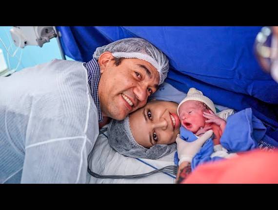 Parto Cesárea de Nascimento Arthur 