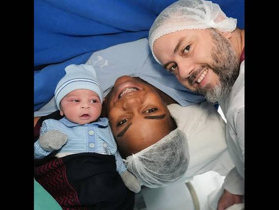 Parto Cesárea de Nascimento Théo