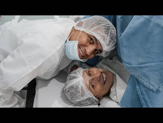 Parto Cesárea de Nascimento Arthur