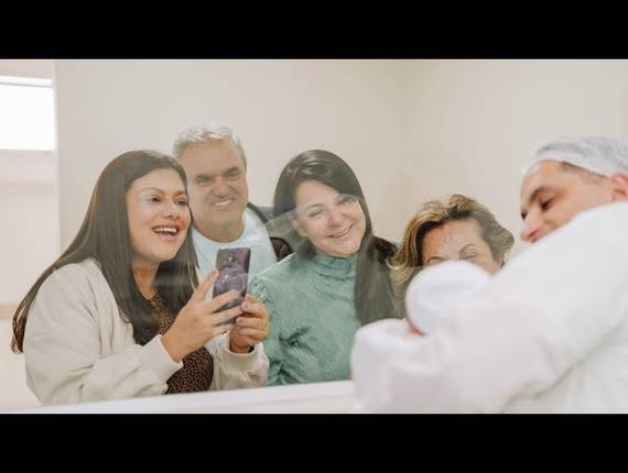 Parto Cesárea de Nascimento Vinicius