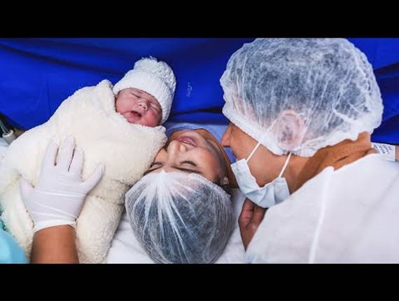 Parto Cesárea de Nascimento Liz