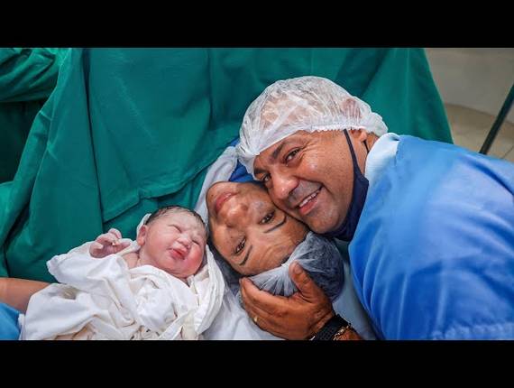 Parto Cesárea de Nascimento Rafaella