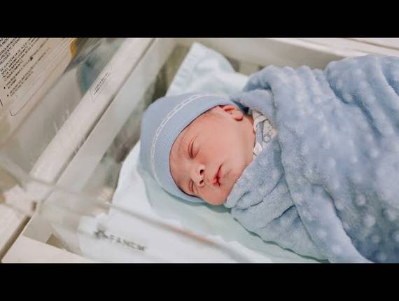 Parto Cesárea de Nascimento Lucca