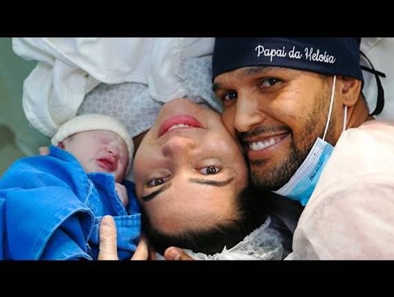 Parto Cesárea de Nascimento Heloísa